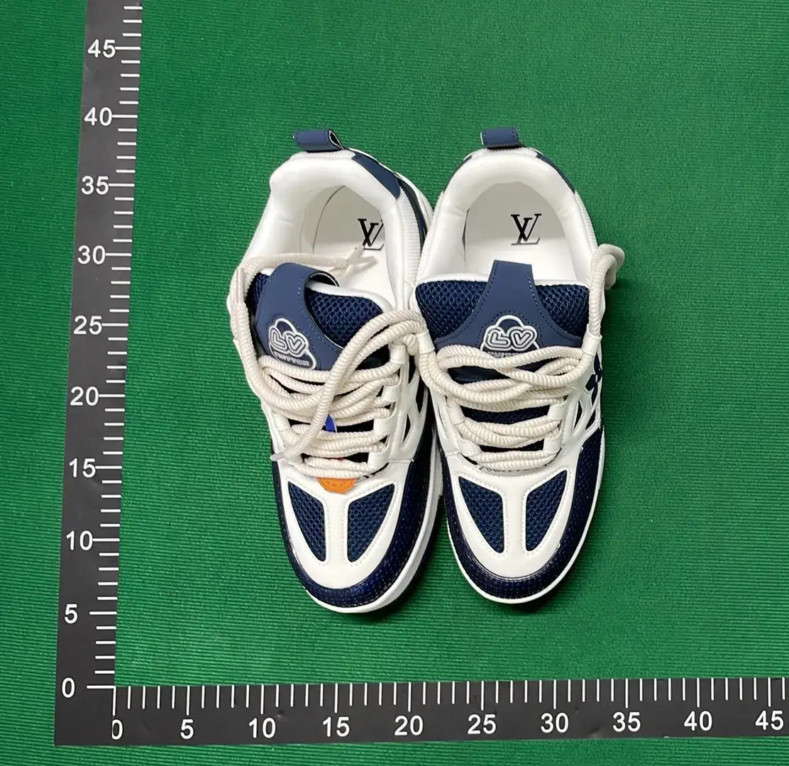 Shoes of L'SS LV LOUIS VUITTON  in the Best OopBuy Spreadsheet QC photos