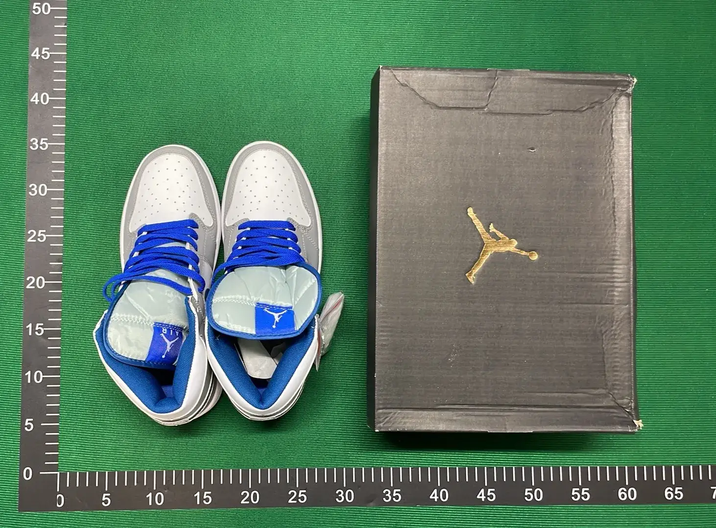 B0D 1.0中帮复古篮球鞋-L  in the Best OopBuy Spreadsheet QC photos