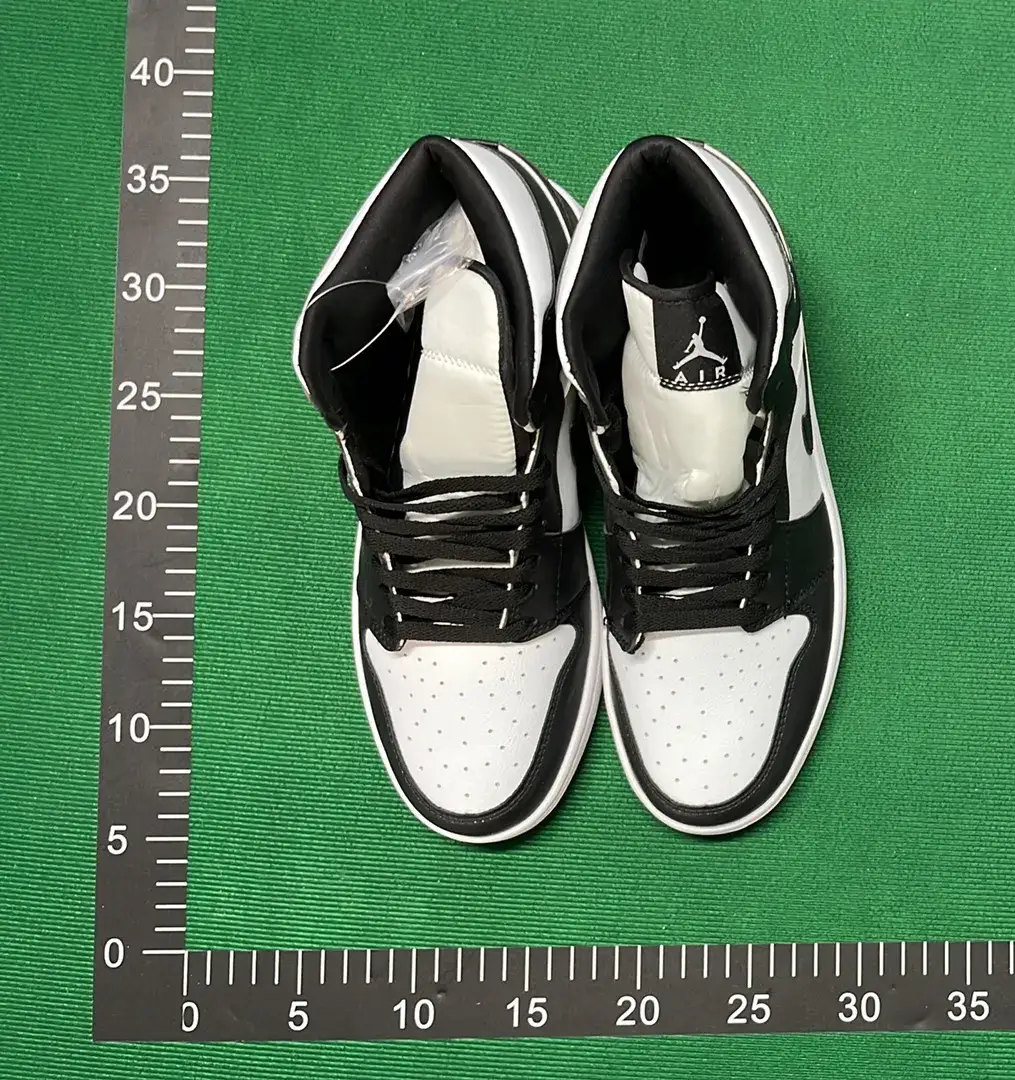 B0D 1.0中帮复古篮球鞋-L  in the Best OopBuy Spreadsheet QC photos