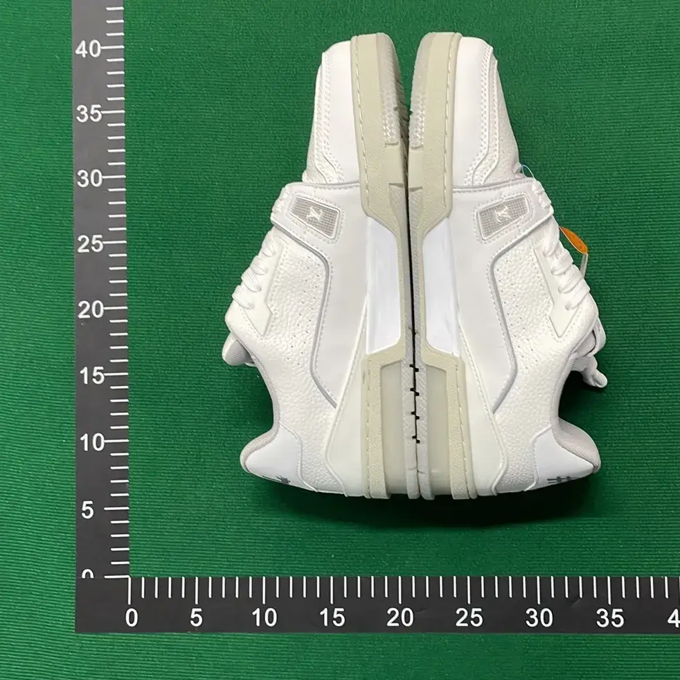 B3D 系带平底低帮板鞋-L  in the Best OopBuy Spreadsheet QC photos