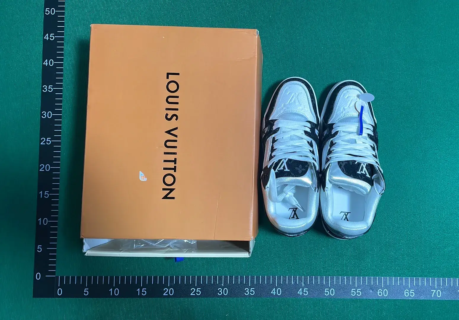 B3D 系带平底低帮板鞋-L  in the Best OopBuy Spreadsheet QC photos