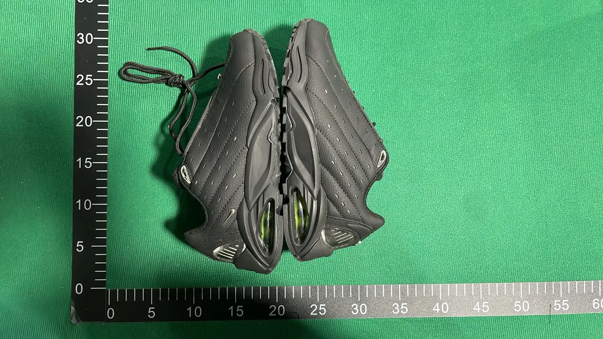 B2D 复古易穿低帮生活休闲鞋-L  in the Best OopBuy Spreadsheet QC photos