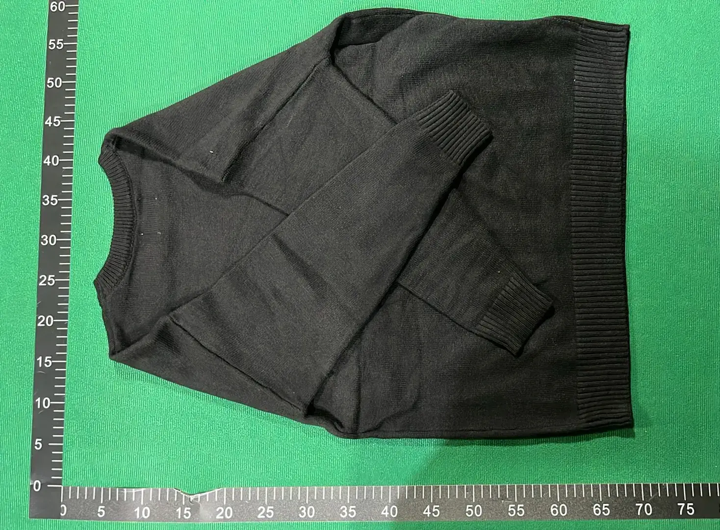 Amini Sweater  in the Best OopBuy Spreadsheet QC photos