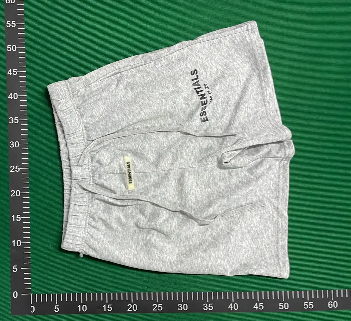  Fear of God ESSENTIALS Shorts（30+） – QC photos preview | CnFans  | 7518197417