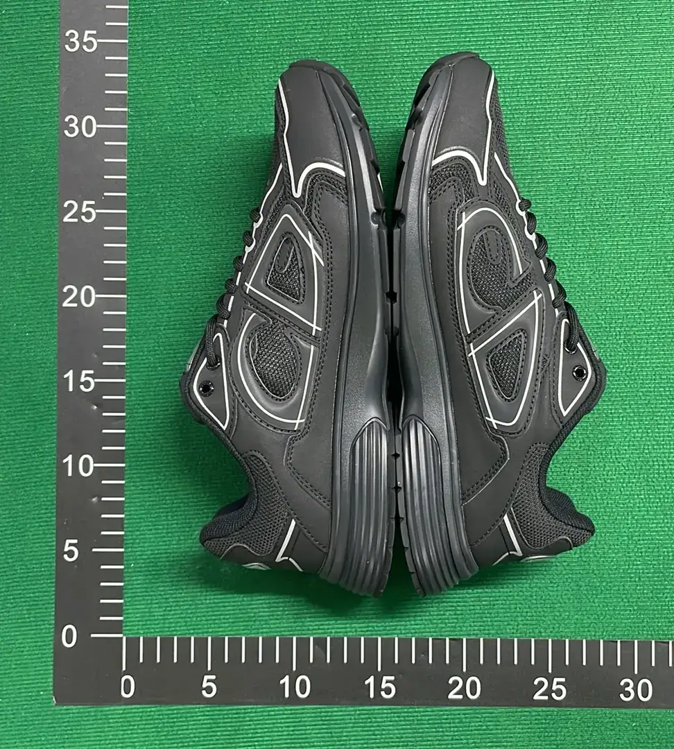 DC B30-L  in the Best OopBuy Spreadsheet QC photos