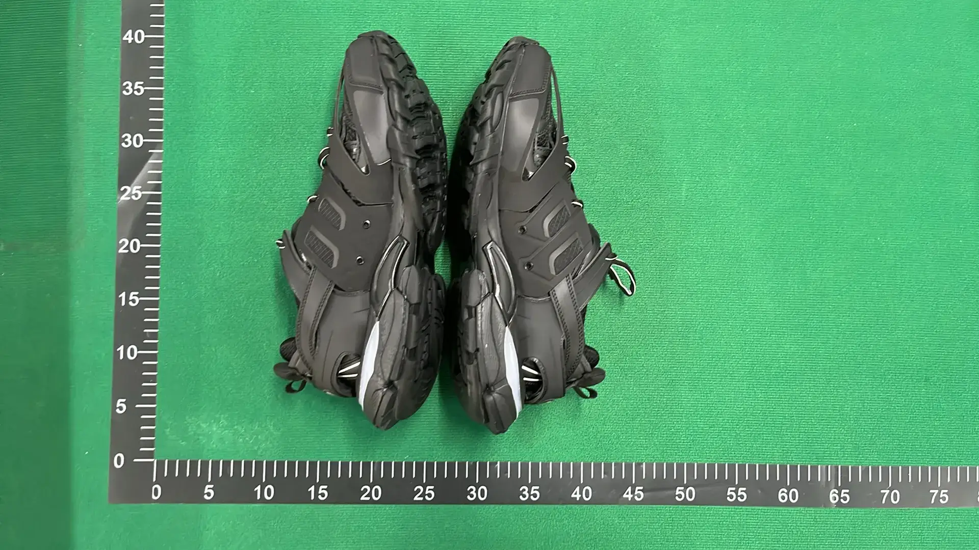  Balenciaga Track （30+） – QC photos preview | CnFans  | 7520053406