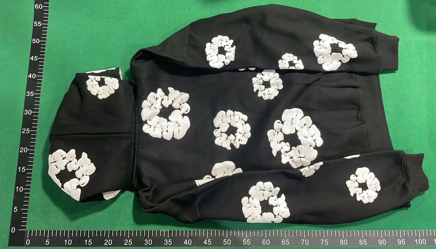 1:1 Batch Kapok Foam Flower Set High Street Loose Hoodie and Sweatpants-P4M  in the Best OopBuy Spreadsheet QC photos