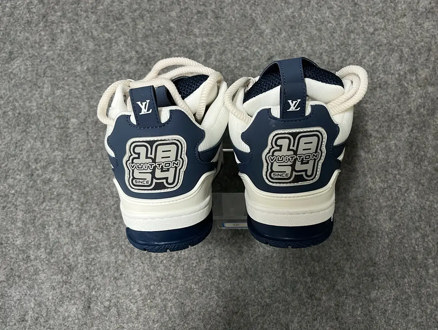Shoes of L'SS LV LOUIS VUITTON  in the Best OopBuy Spreadsheet QC photos