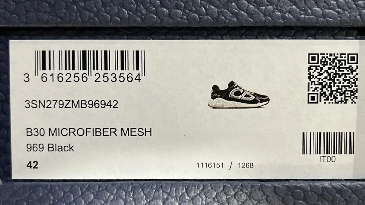 DC B30-L  in the Best OopBuy Spreadsheet QC photos