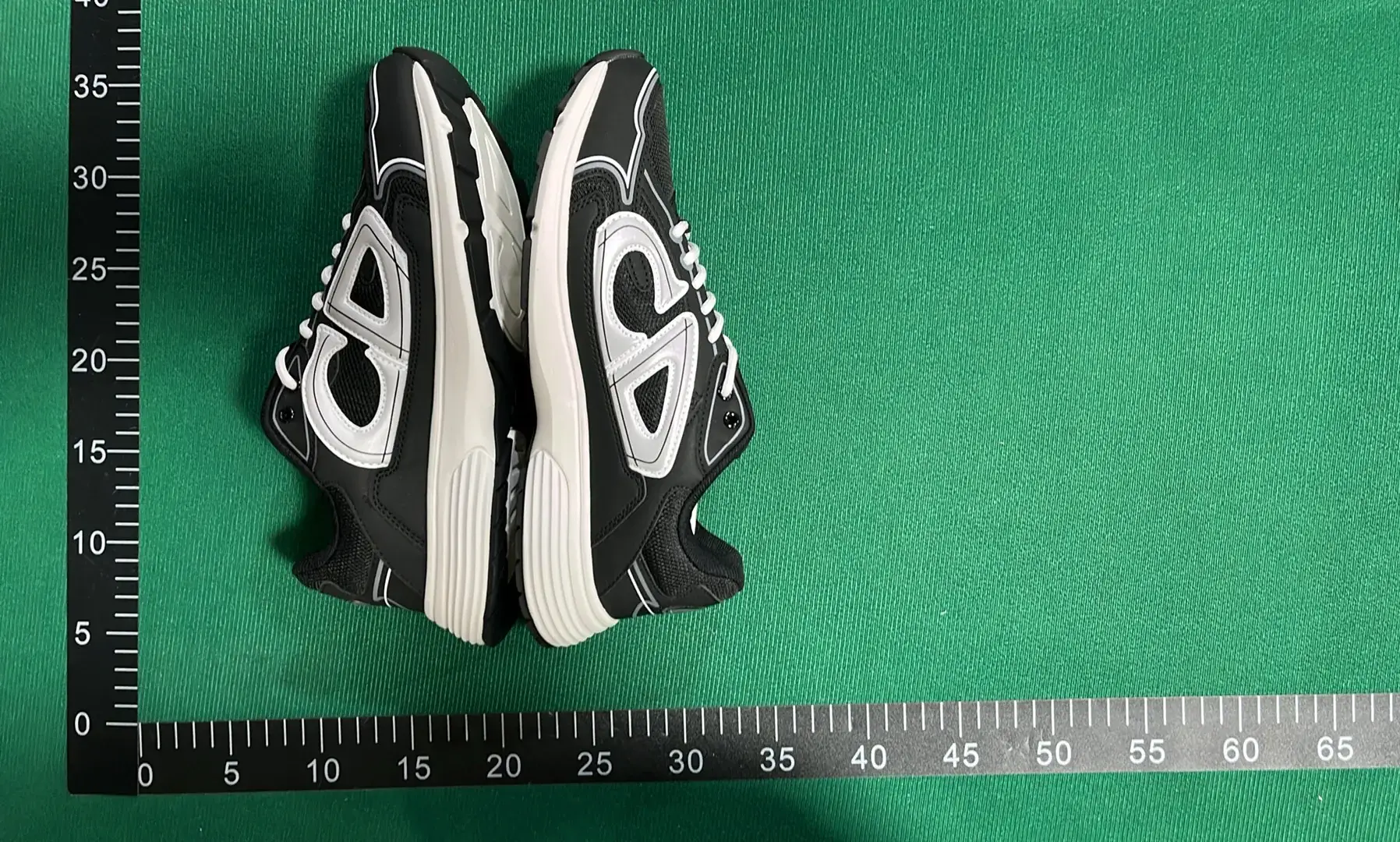 DC B30-L  in the Best OopBuy Spreadsheet QC photos