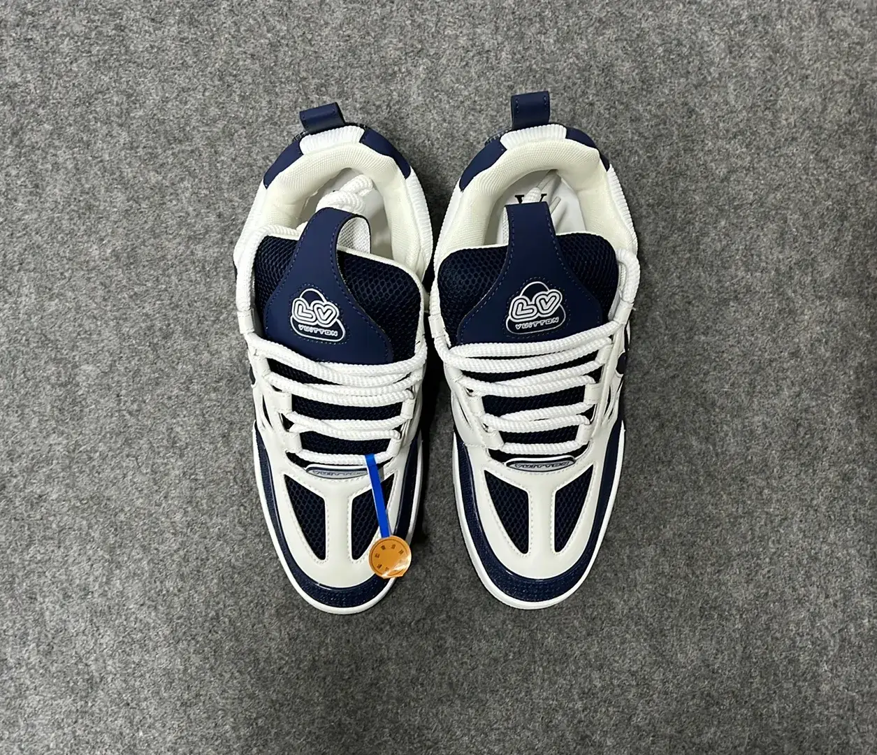 Shoes of L'SS LV LOUIS VUITTON  in the Best OopBuy Spreadsheet QC photos