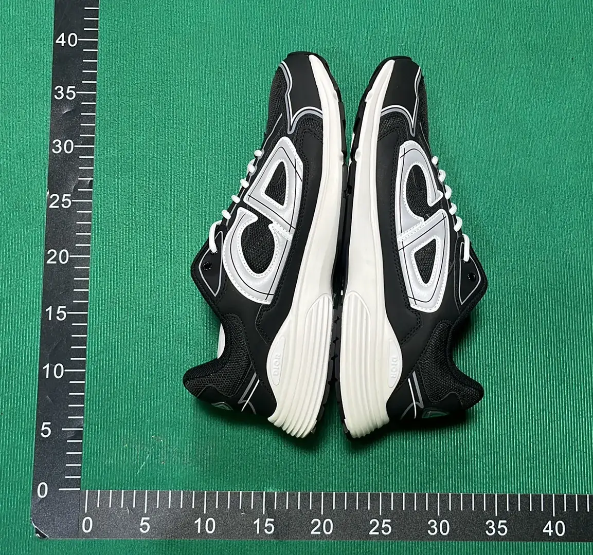 DC B30-L  in the Best OopBuy Spreadsheet QC photos