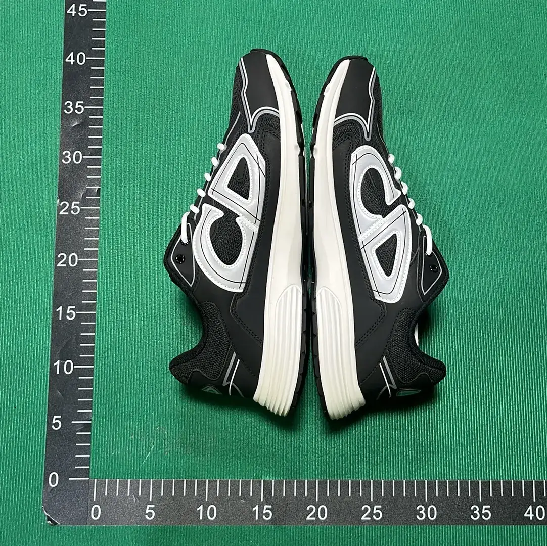 DC B30-L  in the Best OopBuy Spreadsheet QC photos
