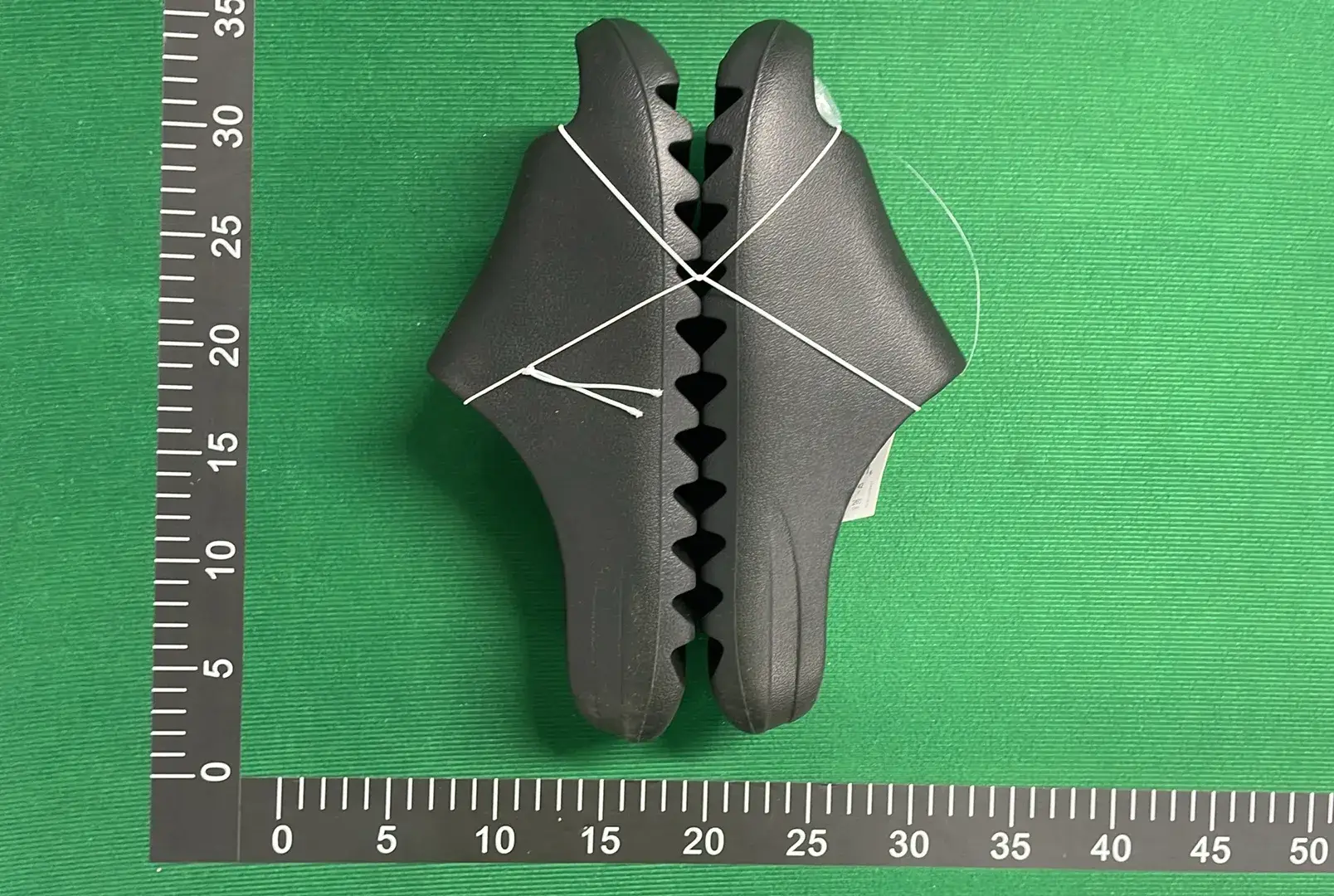  Adidas Originals Yeezy Slide (10+) – QC photos preview | CnFans  | 7274888915