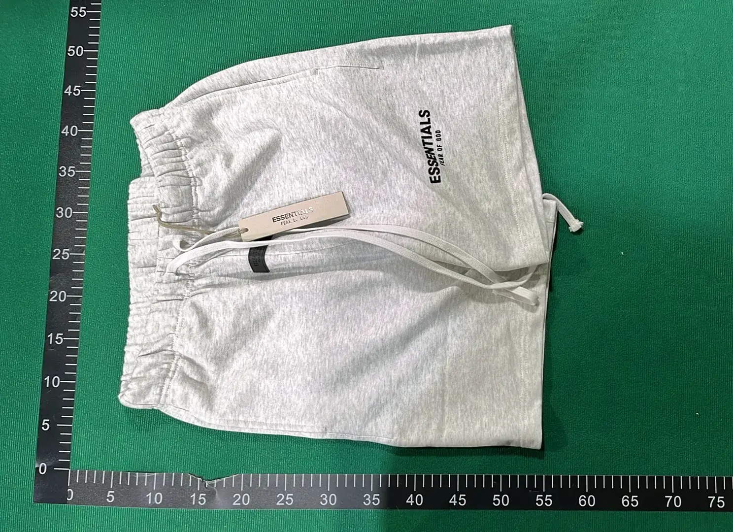  🔥1:1 batch Fear of God Essentials SS22 Sweatshort Dark Oatmea-1 – QC photos preview | CnFans  | 7583201346