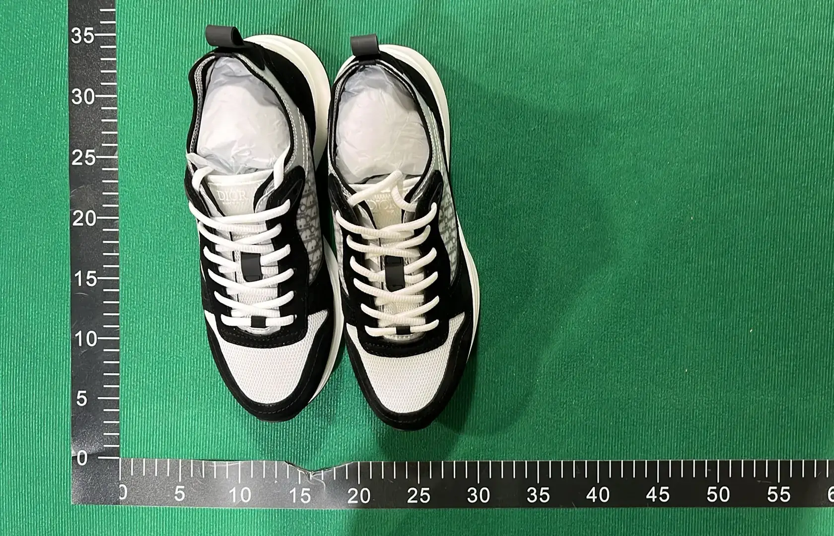 🔥1:1 batch Dior B25 'Dior Oblique - Olive'  in the Best OopBuy Spreadsheet QC photos