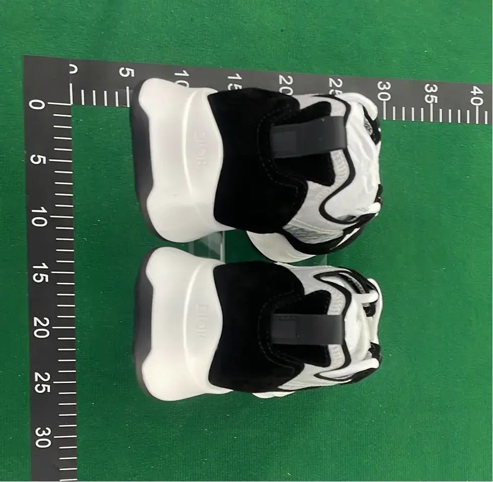 🔥1:1 batch Dior B25 'Dior Oblique - Olive'  in the Best OopBuy Spreadsheet QC photos