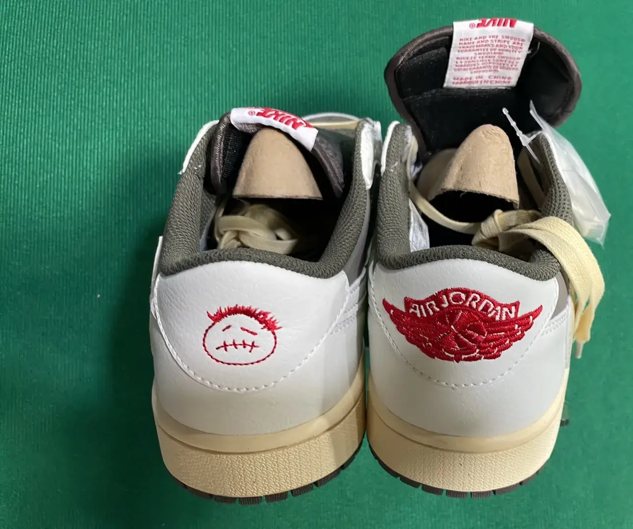 ** Ba**h Jor**n x Tr***s S**ott 1 Hi*h O* *P  in the Best OopBuy Spreadsheet QC photos