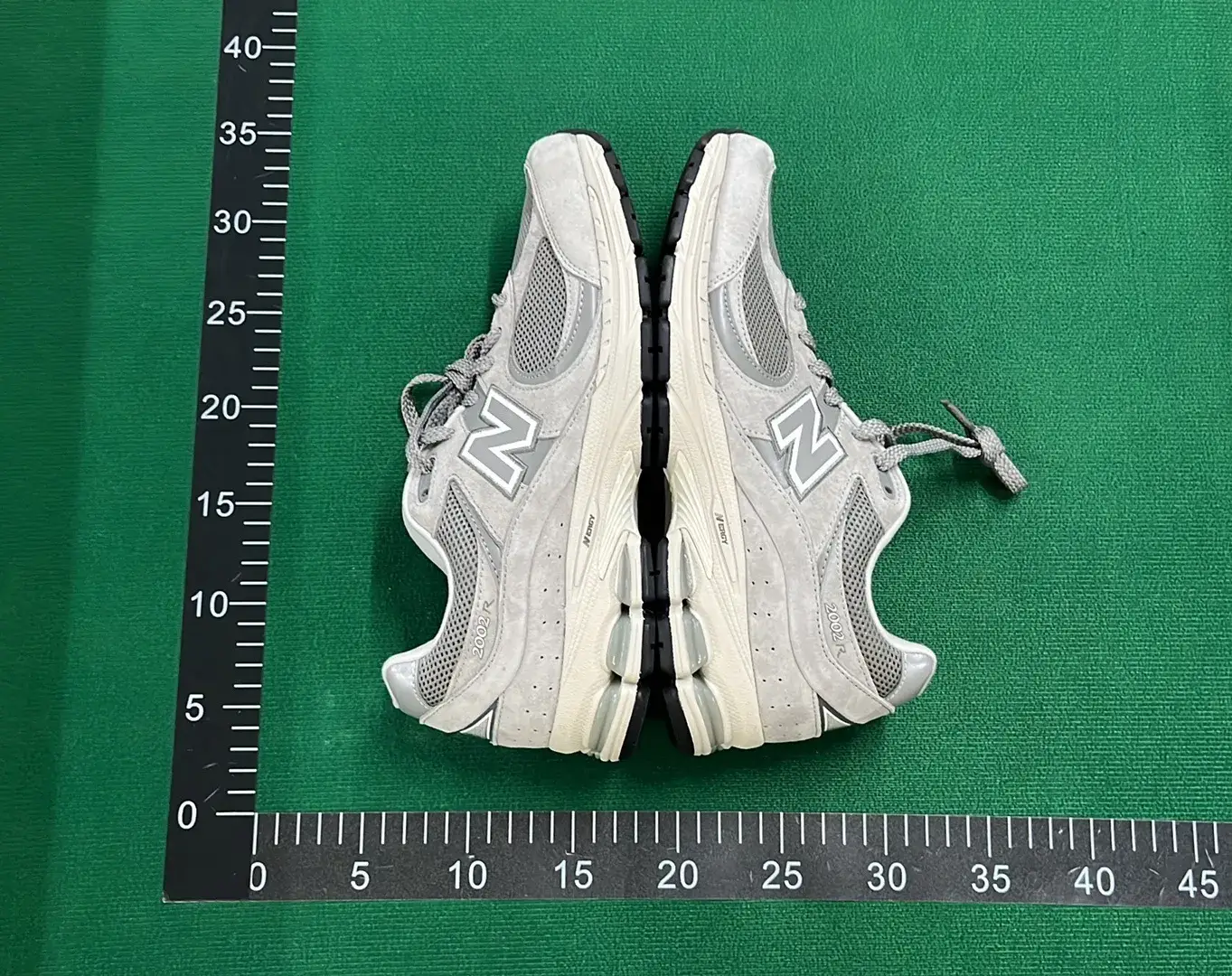 🔥1:1 batch New Balance 2002R "Protection Pack - Phantom"  in the Best OopBuy Spreadsheet QC photos