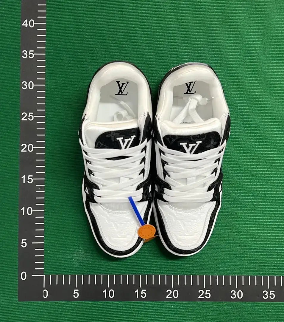 B3D 系带平底低帮板鞋-L  in the Best OopBuy Spreadsheet QC photos