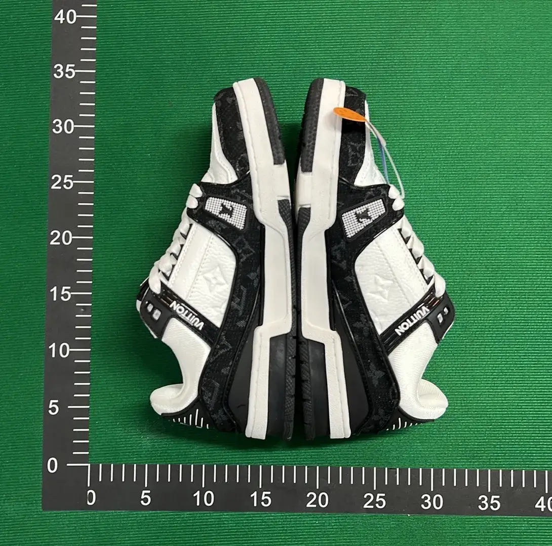 B3D 系带平底低帮板鞋-L  in the Best OopBuy Spreadsheet QC photos