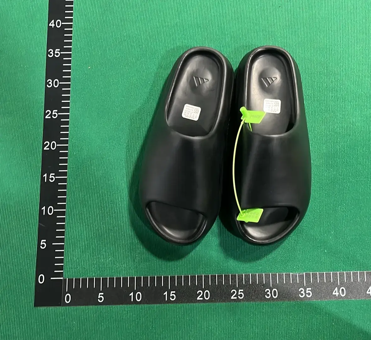 3DC 居家休闲鞋-L  in the Best OopBuy Spreadsheet QC photos