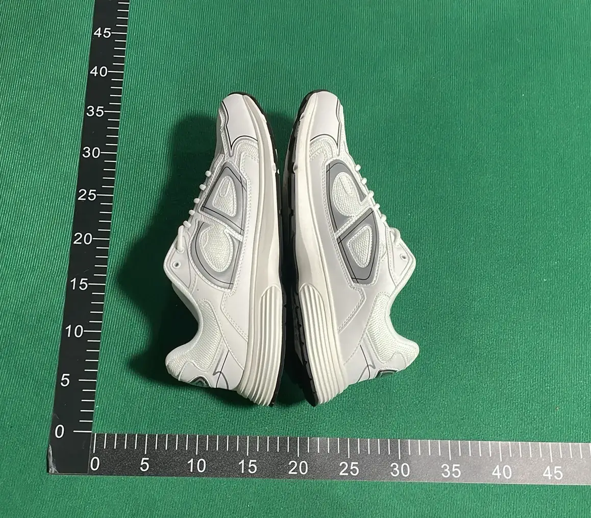 DC B30-L  in the Best OopBuy Spreadsheet QC photos