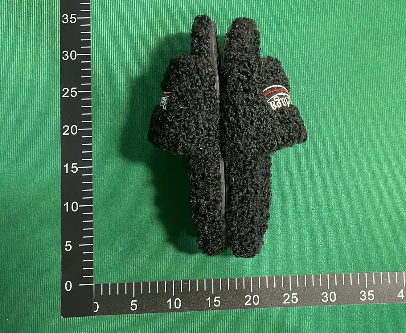 Balenciaga Furry (5+)  in the Best OopBuy Spreadsheet QC photos