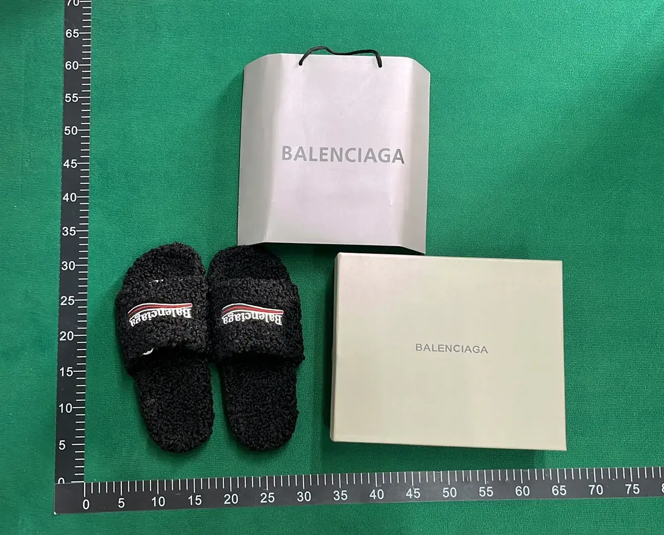 Balenciaga Furry (5+)  in the Best OopBuy Spreadsheet QC photos