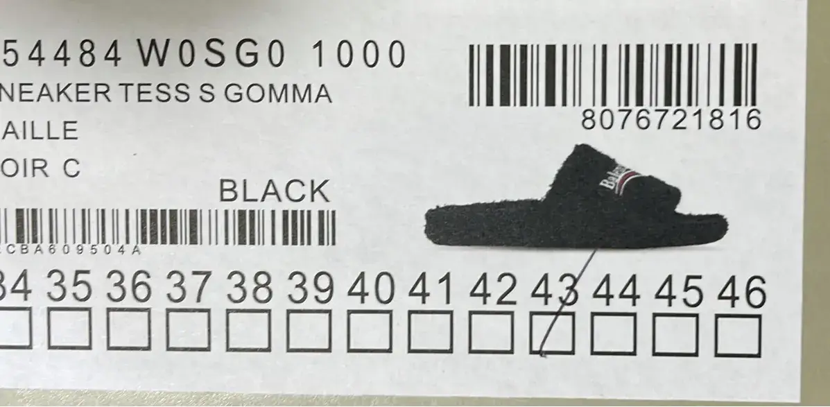 Balenciaga Furry (5+)  in the Best OopBuy Spreadsheet QC photos