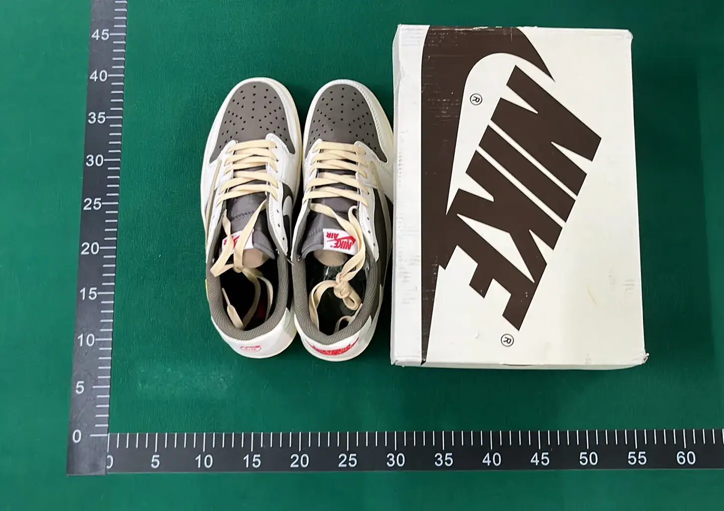 ** Ba**h Jor**n x Tr***s S**ott 1 Hi*h O* *P  in the Best OopBuy Spreadsheet QC photos