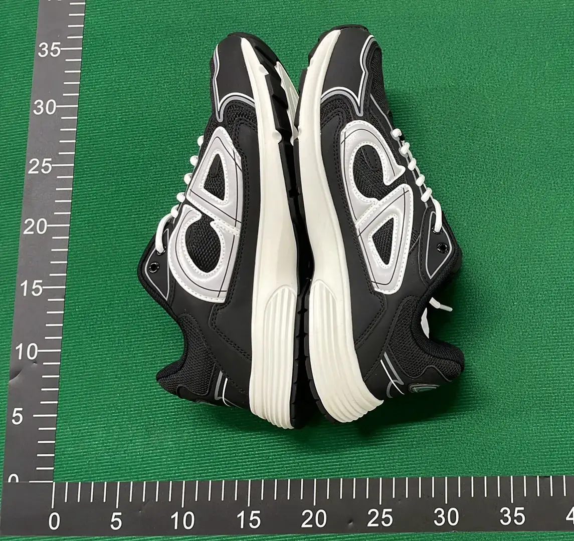 DC B30-L  in the Best OopBuy Spreadsheet QC photos