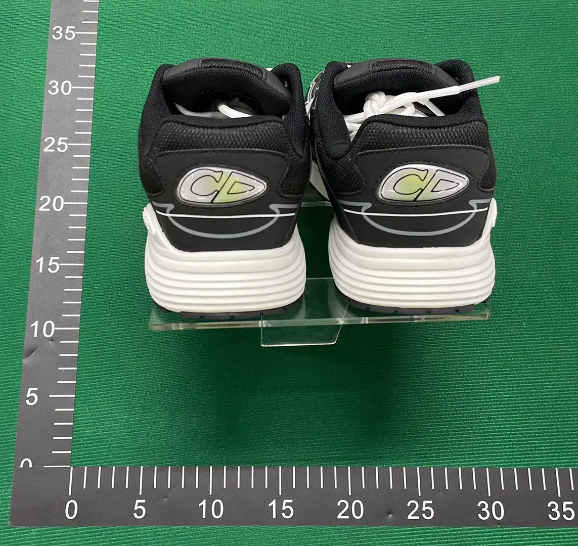 DC B30-L  in the Best OopBuy Spreadsheet QC photos