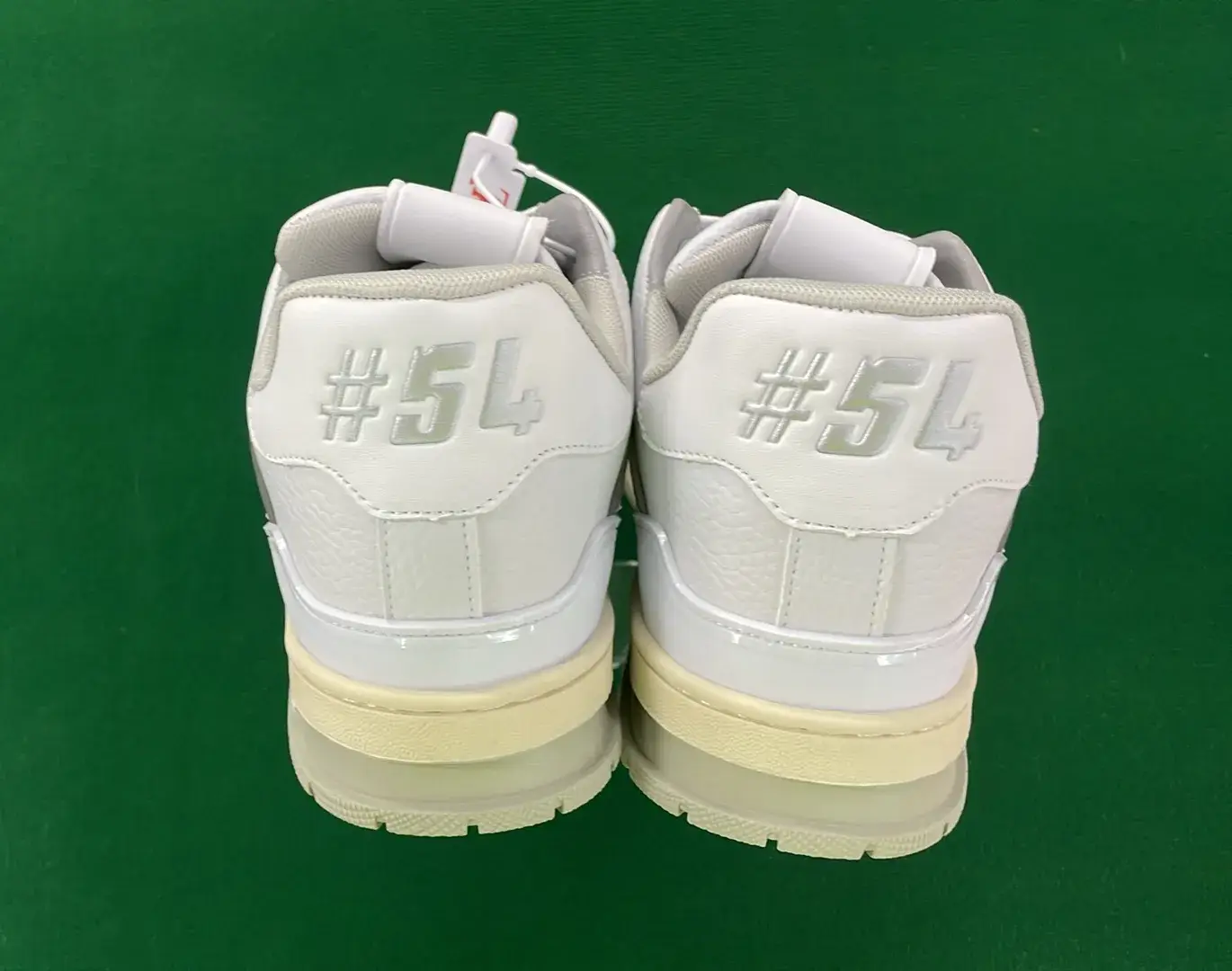 Louis Vuitton Trainer （5+）  in the Best OopBuy Spreadsheet QC photos