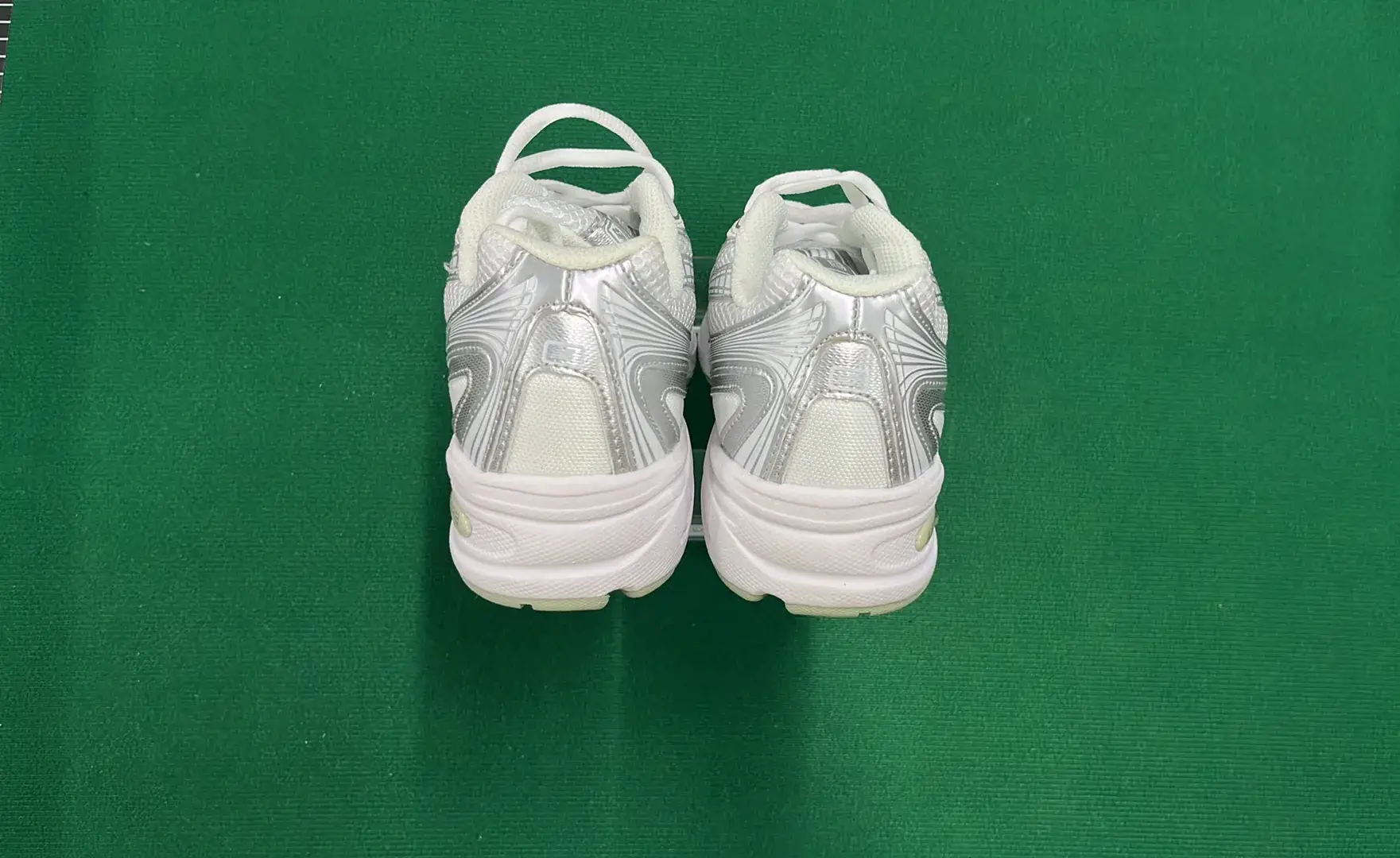 🔥1:1 batch New Balance 740   in the Best OopBuy Spreadsheet QC photos