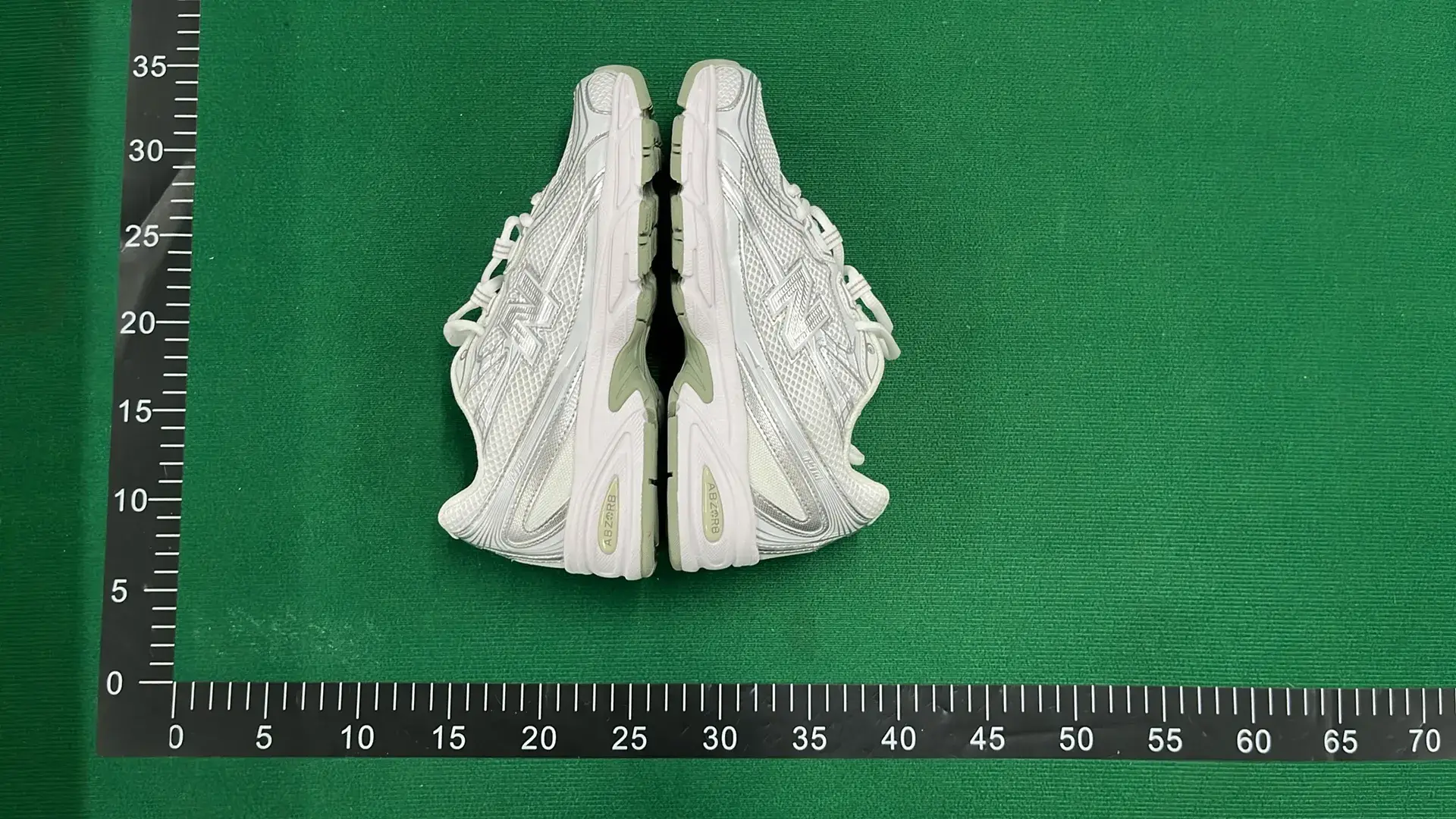 🔥1:1 batch New Balance 740   in the Best OopBuy Spreadsheet QC photos
