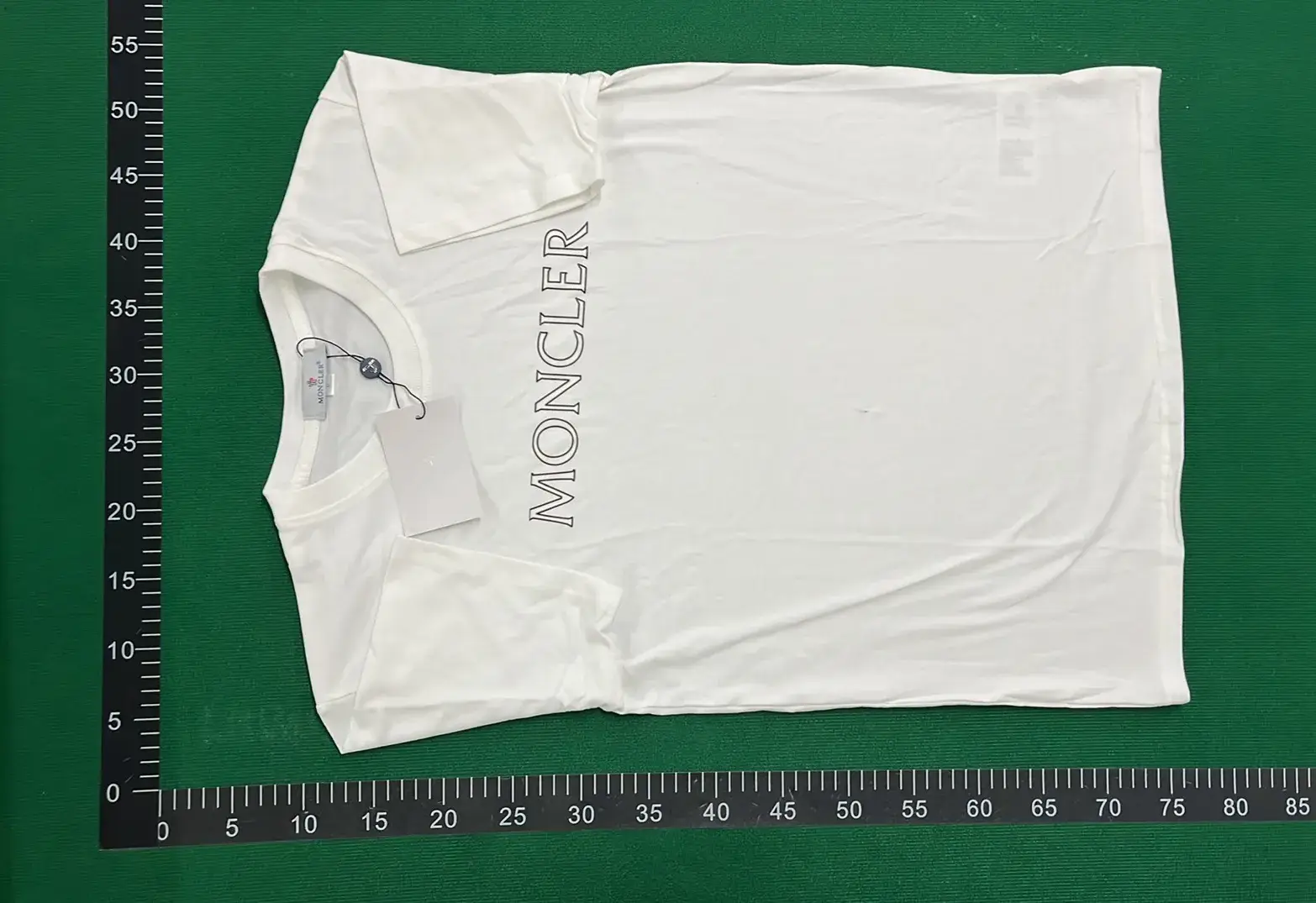 Moncler T-shirt tee （15+）  in the Best OopBuy Spreadsheet QC photos