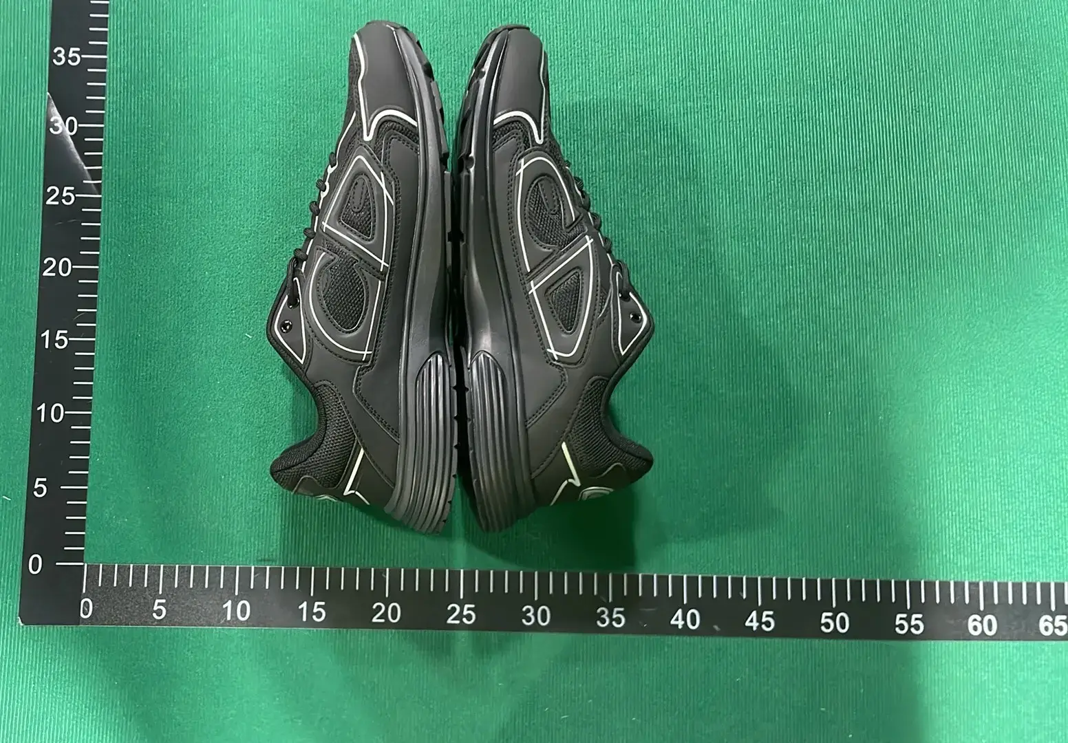DC B30-L  in the Best OopBuy Spreadsheet QC photos