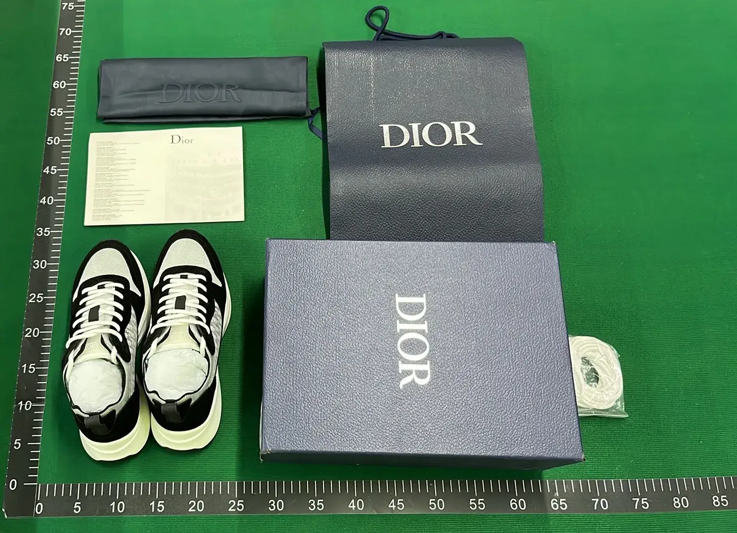 🔥1:1 batch Dior B25 'Dior Oblique - Olive'  in the Best OopBuy Spreadsheet QC photos