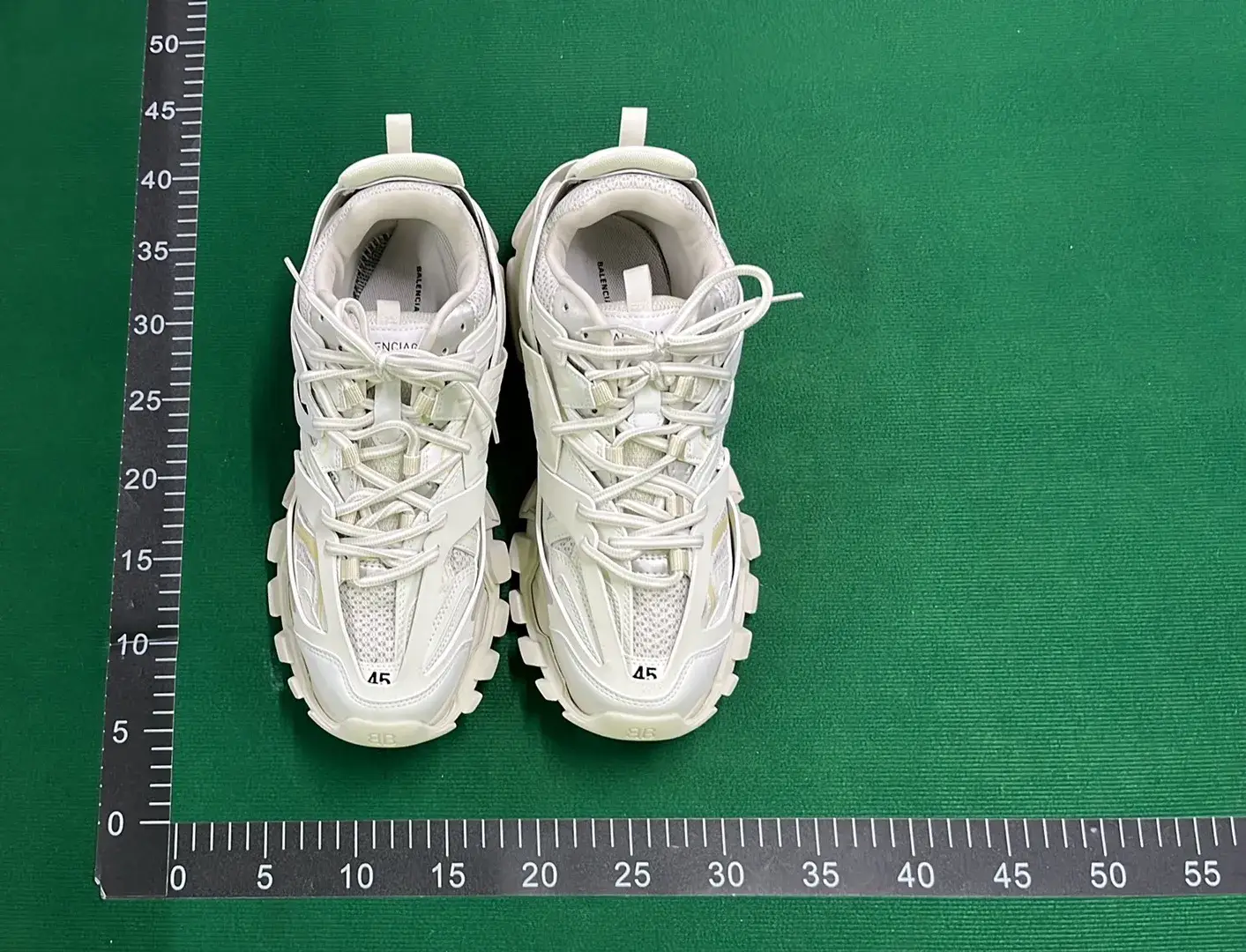GOOD/OK/VG版 巴黎Track3.0合集  in the Best OopBuy Spreadsheet QC photos