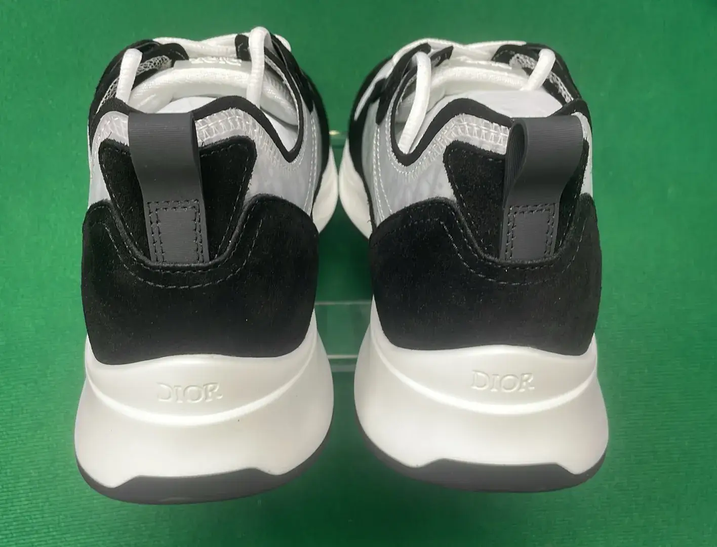 🔥1:1 batch Dior B25 'Dior Oblique - Olive'  in the Best OopBuy Spreadsheet QC photos
