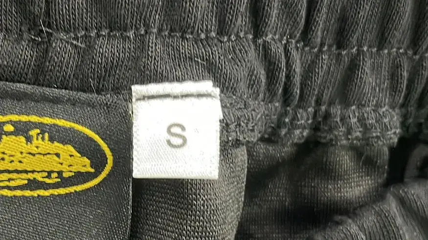 多色运动短裤  in the Best OopBuy Spreadsheet QC photos