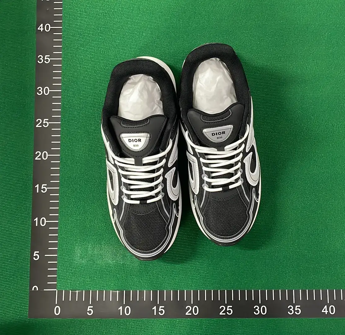 DC B30-L  in the Best OopBuy Spreadsheet QC photos