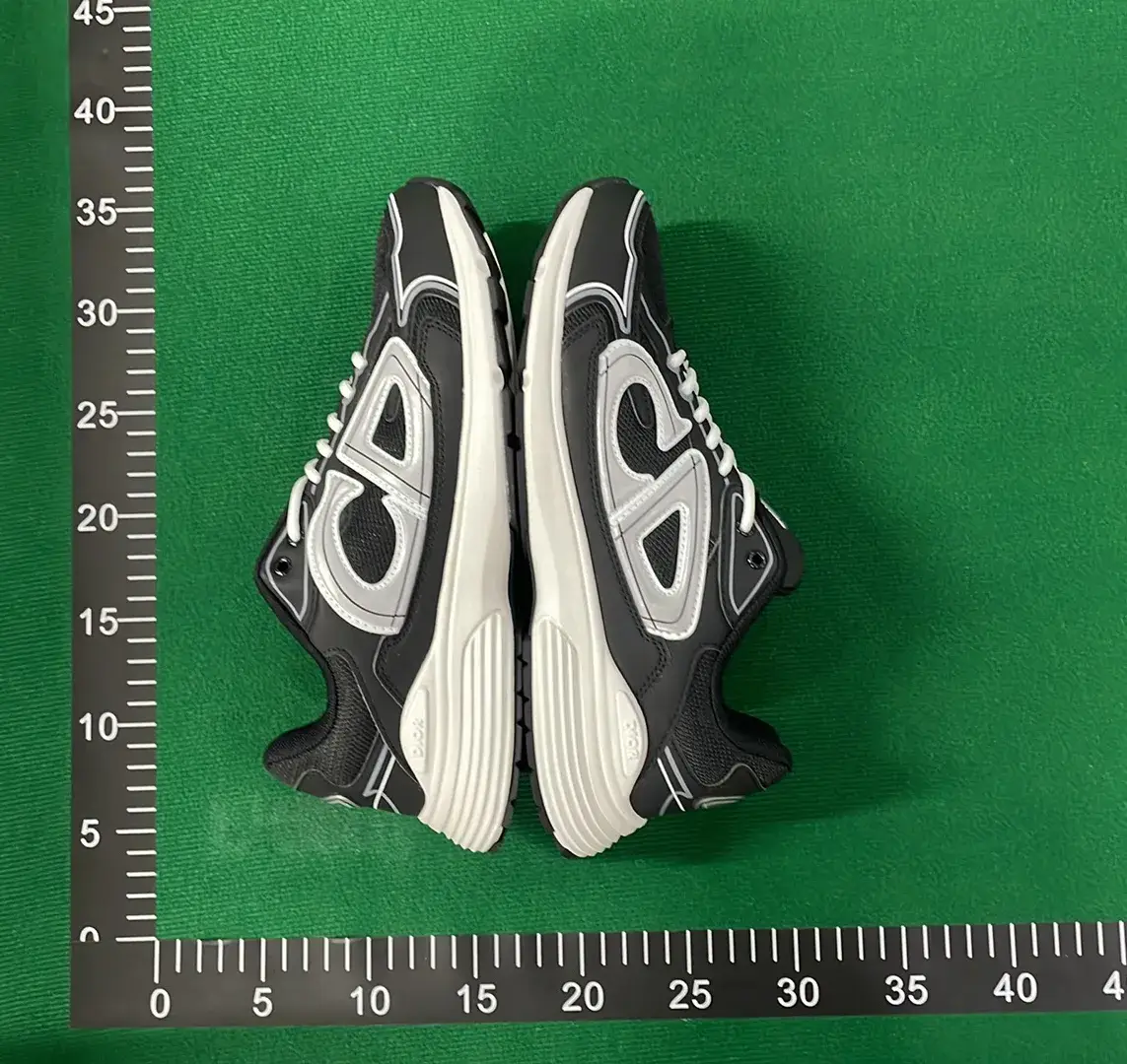 DC B30-L  in the Best OopBuy Spreadsheet QC photos