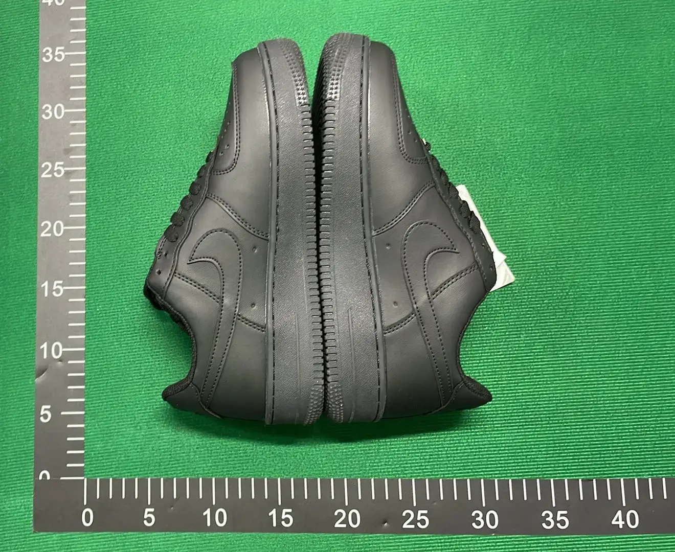 C-L Version Casual Shoes Sneakers Top Version 111-42号DZ  in the Best OopBuy Spreadsheet QC photos
