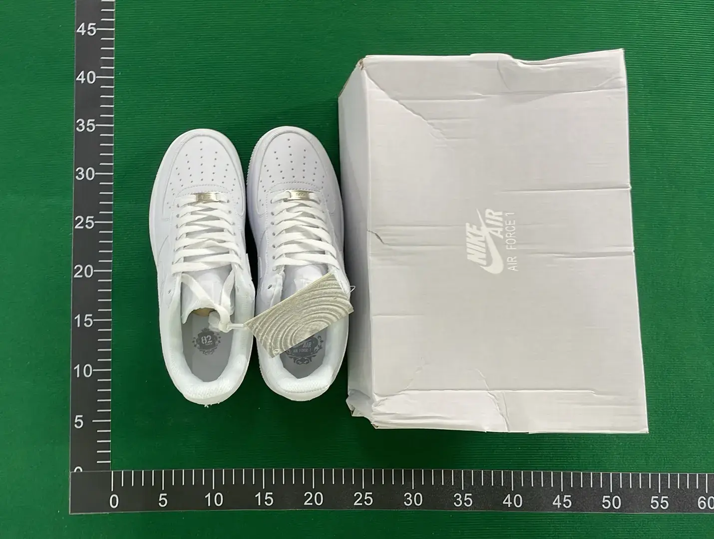 C-L Version Casual Shoes Sneakers Top Version 111-42号DZ  in the Best OopBuy Spreadsheet QC photos