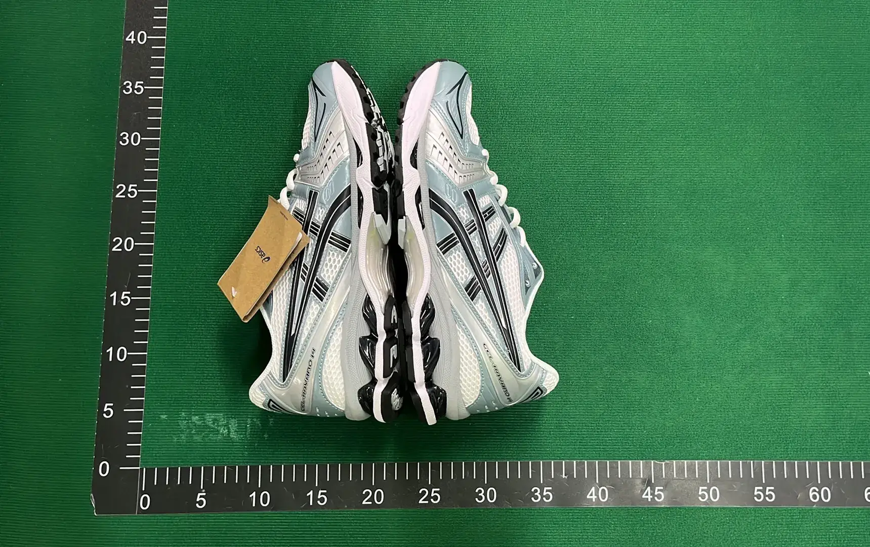 G*e*l-K Retro Casual  in the Best OopBuy Spreadsheet QC photos