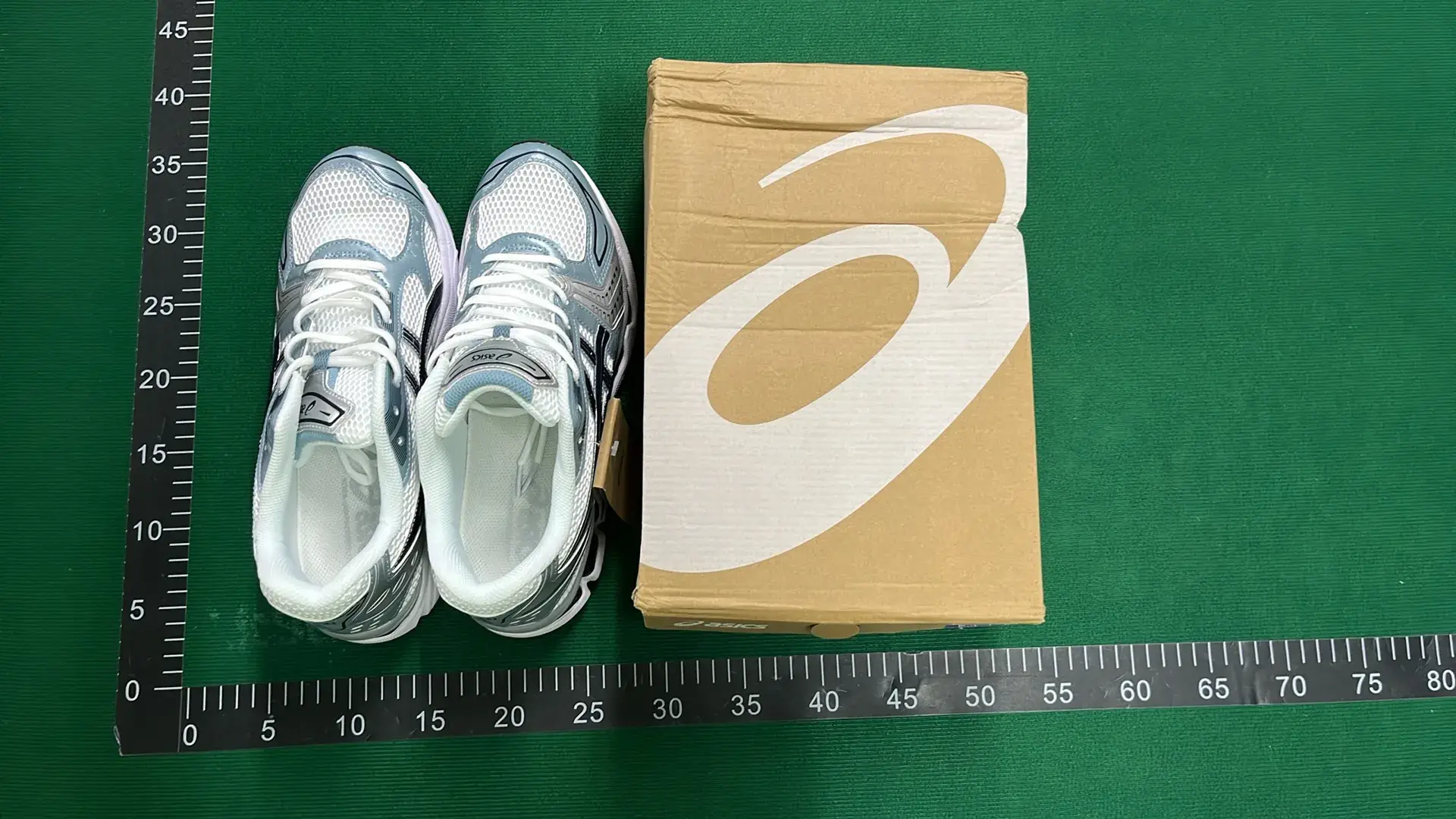 G*e*l-K Retro Casual  in the Best OopBuy Spreadsheet QC photos