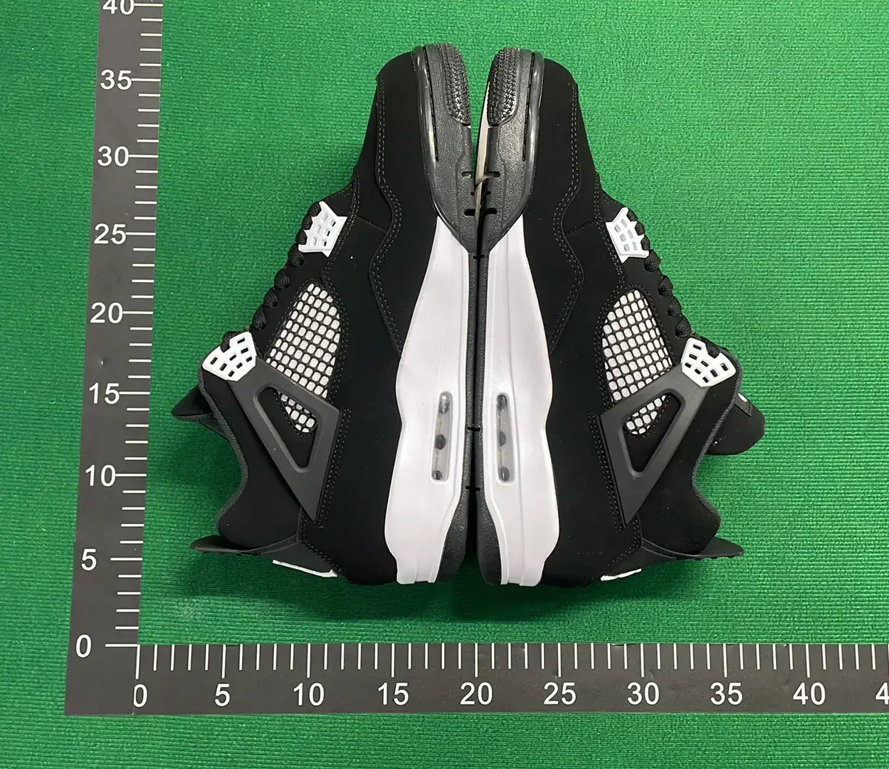🔥1:1 batch Jordan Air Jordan 4 Retro"Bred Reimagined"  in the Best OopBuy Spreadsheet QC photos