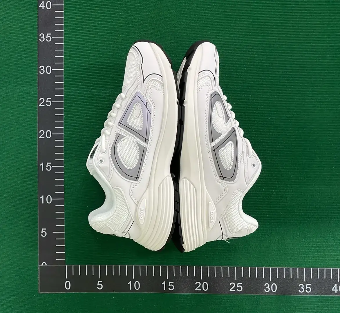 DC B30-L  in the Best OopBuy Spreadsheet QC photos